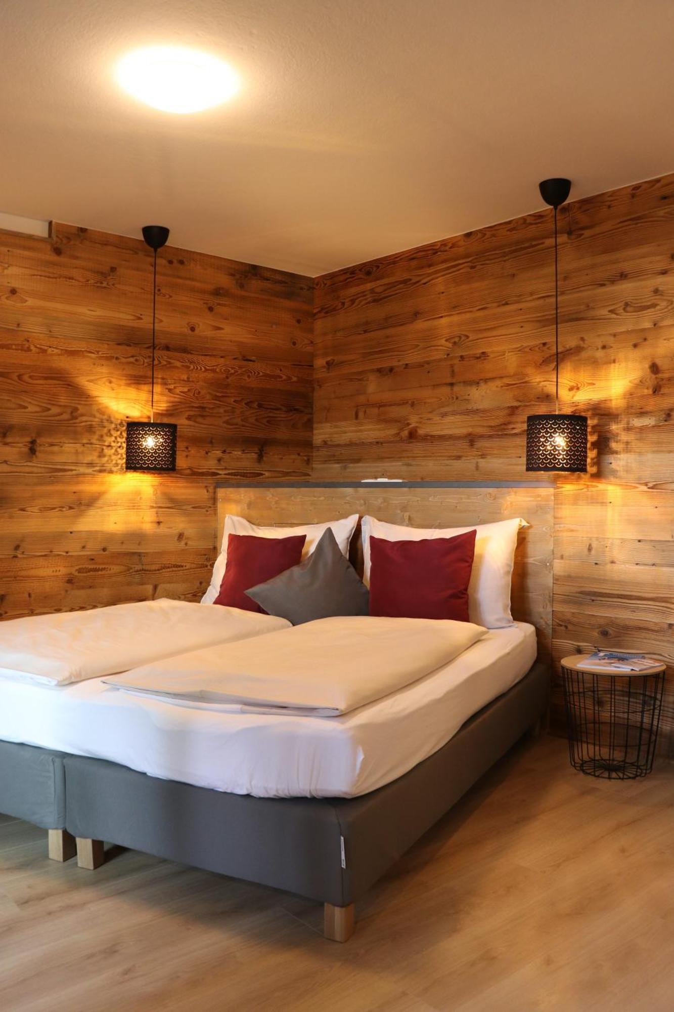 Hotel Crystal - Kitzhorn Suites St. Johann in Tirol Exterior foto
